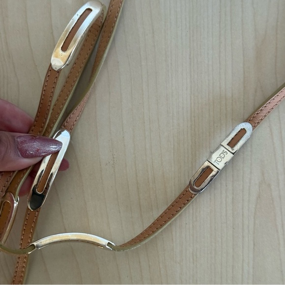TOD’S Leather and Silver Skinny Belt - Picture 3 of 9